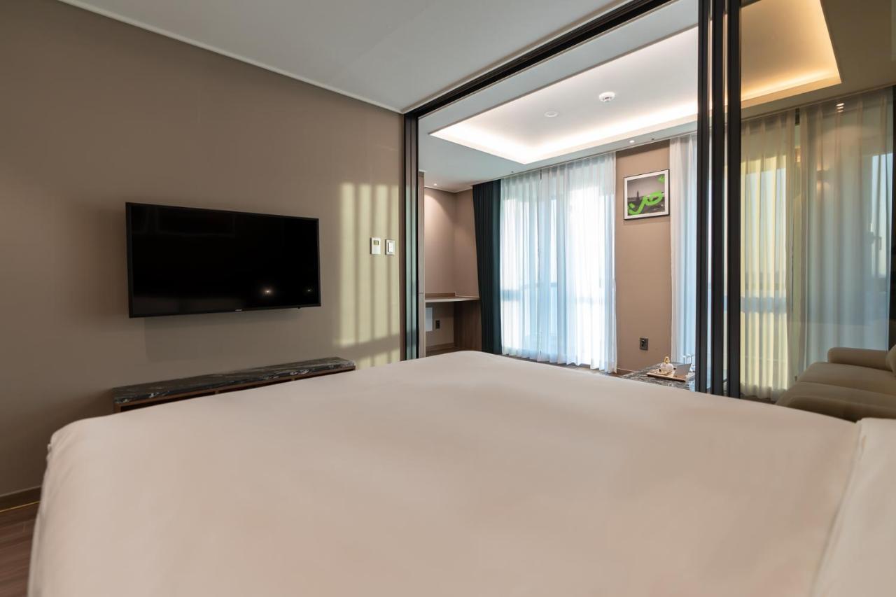 D Ov Haeundae Hotel Puszan Kültér fotó