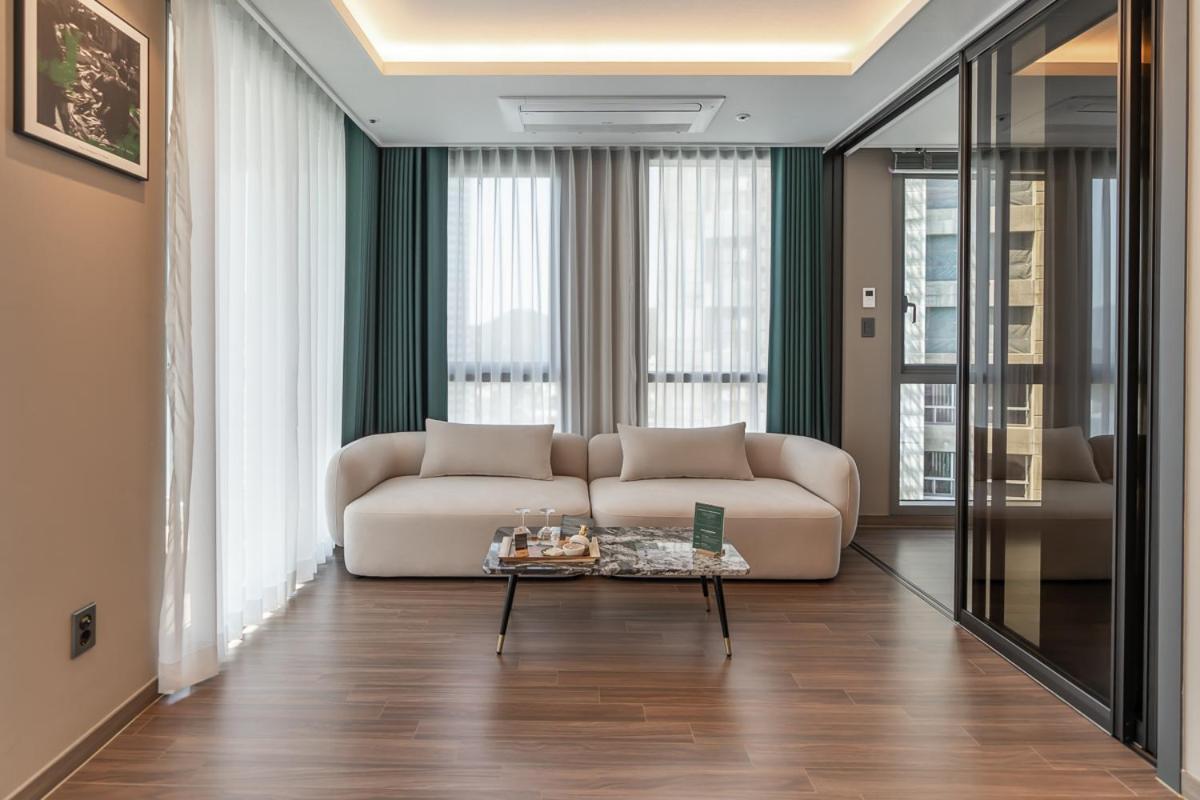 D Ov Haeundae Hotel Puszan Kültér fotó